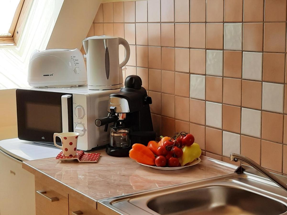 Harmonia Vendeghaz Apartment Balatonalmadi Luaran gambar