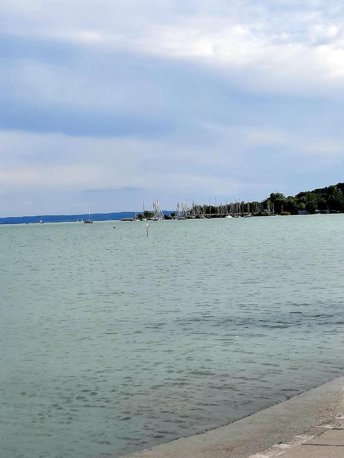 Harmonia Vendeghaz Apartment Balatonalmadi Luaran gambar