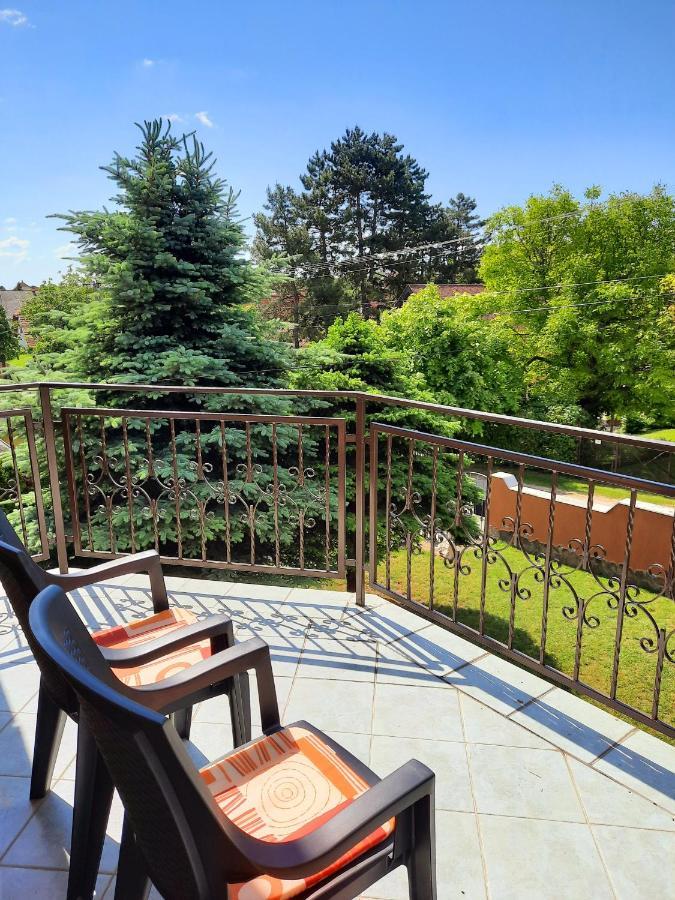 Harmonia Vendeghaz Apartment Balatonalmadi Luaran gambar