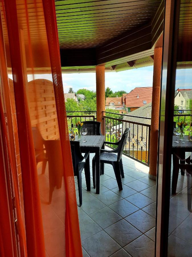 Harmonia Vendeghaz Apartment Balatonalmadi Luaran gambar